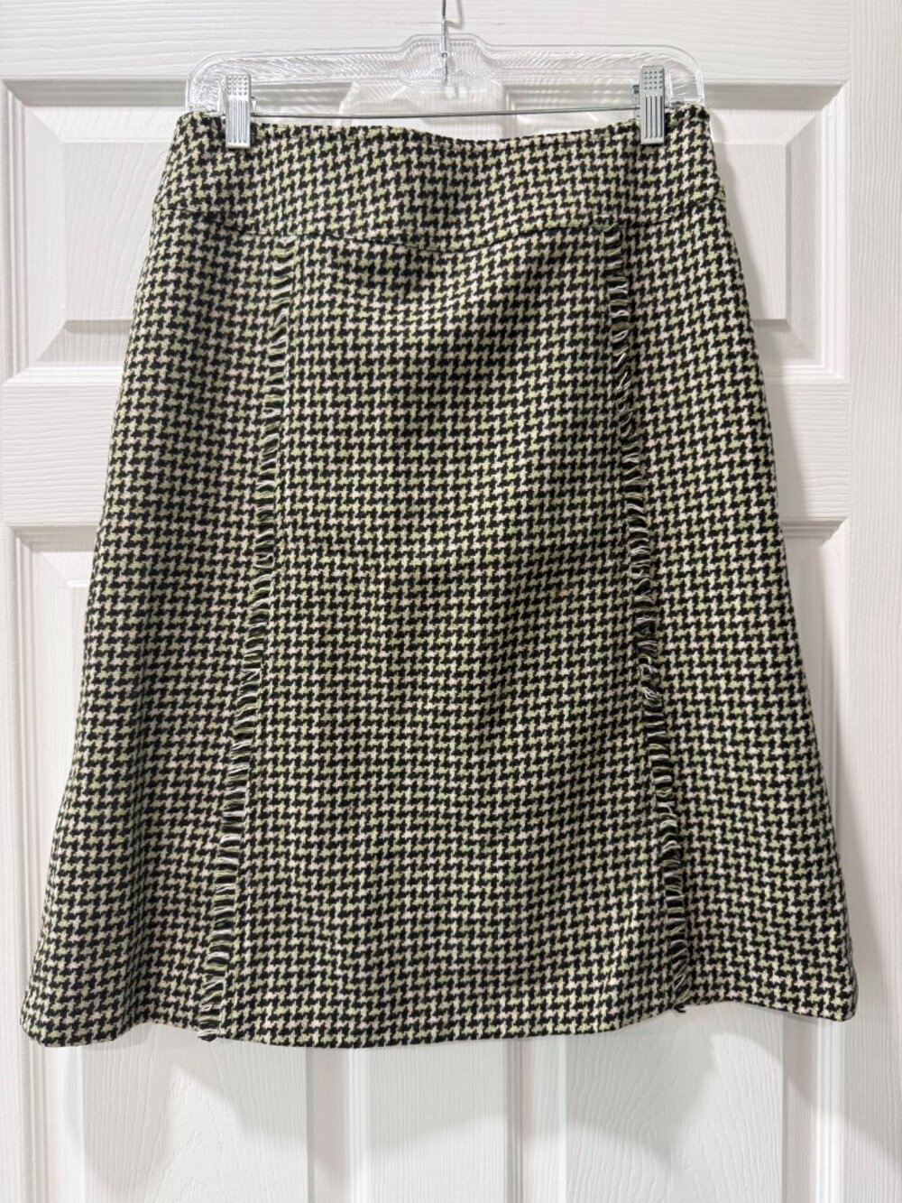 Harold's Wool Houndstooth Skirt Size 4